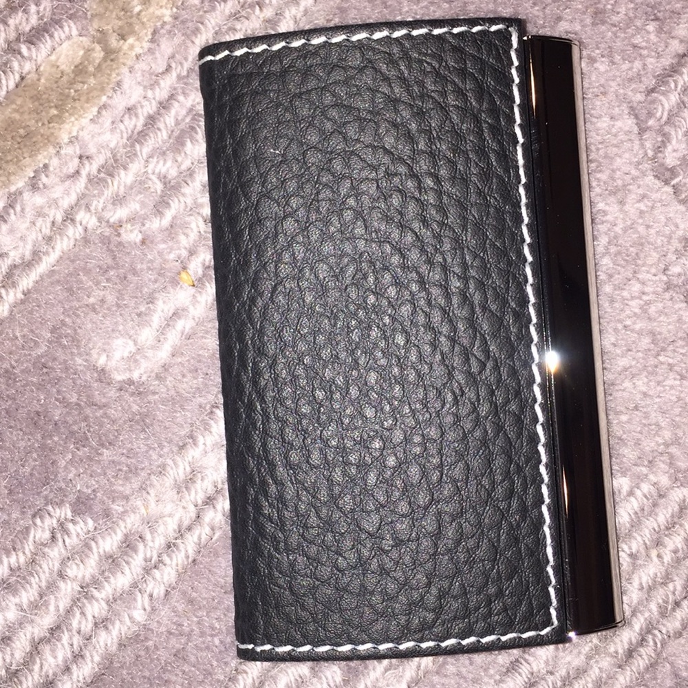 Men’s card holder. NWT.
